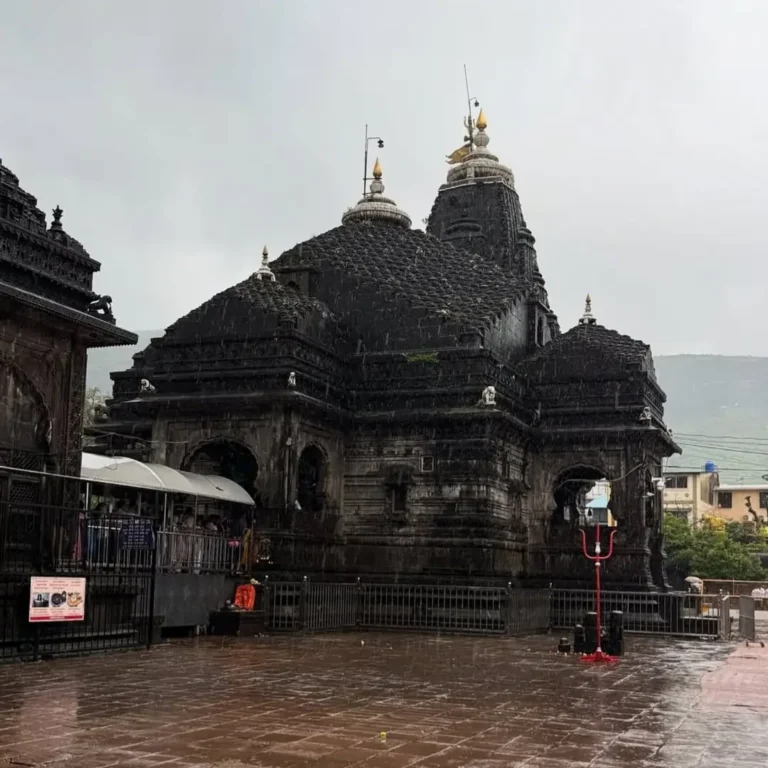 Trimbakeshwar Jyotirling Mandir, Nashik