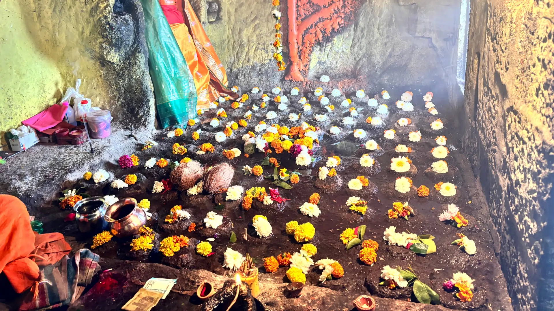 108 Shivalinga Cave near Trimbakeshwar Temple